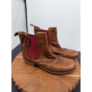 Carl Scarpa Leather Chelsea Ankle Boots Womens 38 7.5 Tan Brown‎ Red wrinkled